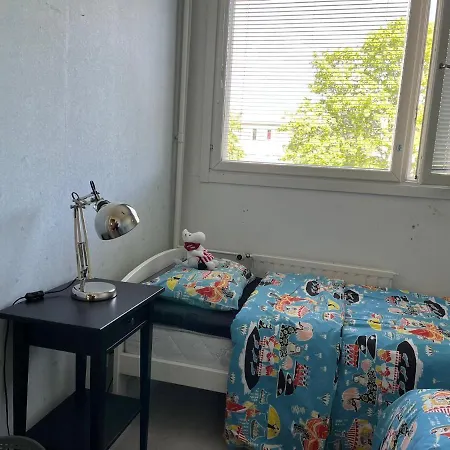 Apartment Kompakti Kolmio Hyvaellae Sijainnilla *